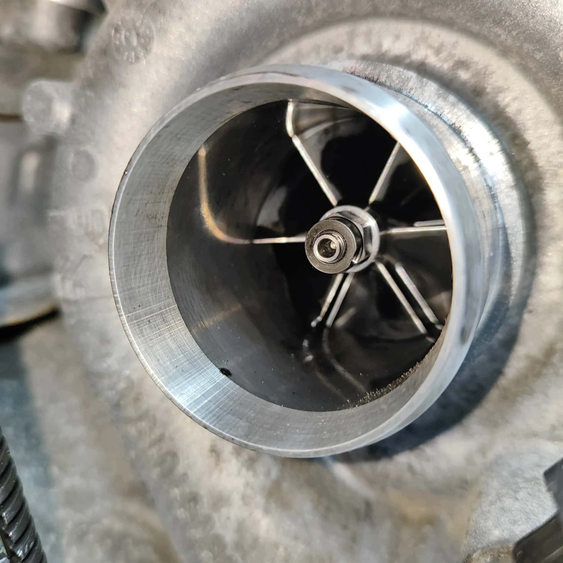 Moteur D 20 DTL (DW10FE) vue 7