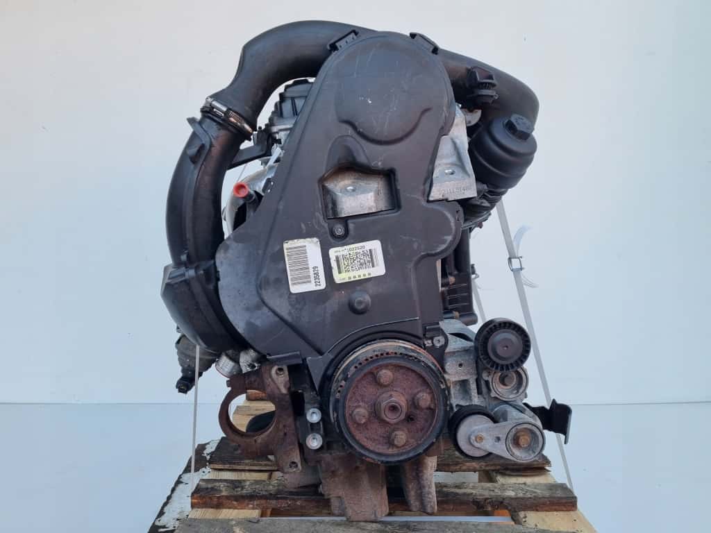 Moteur D 5204 T5 vue 4