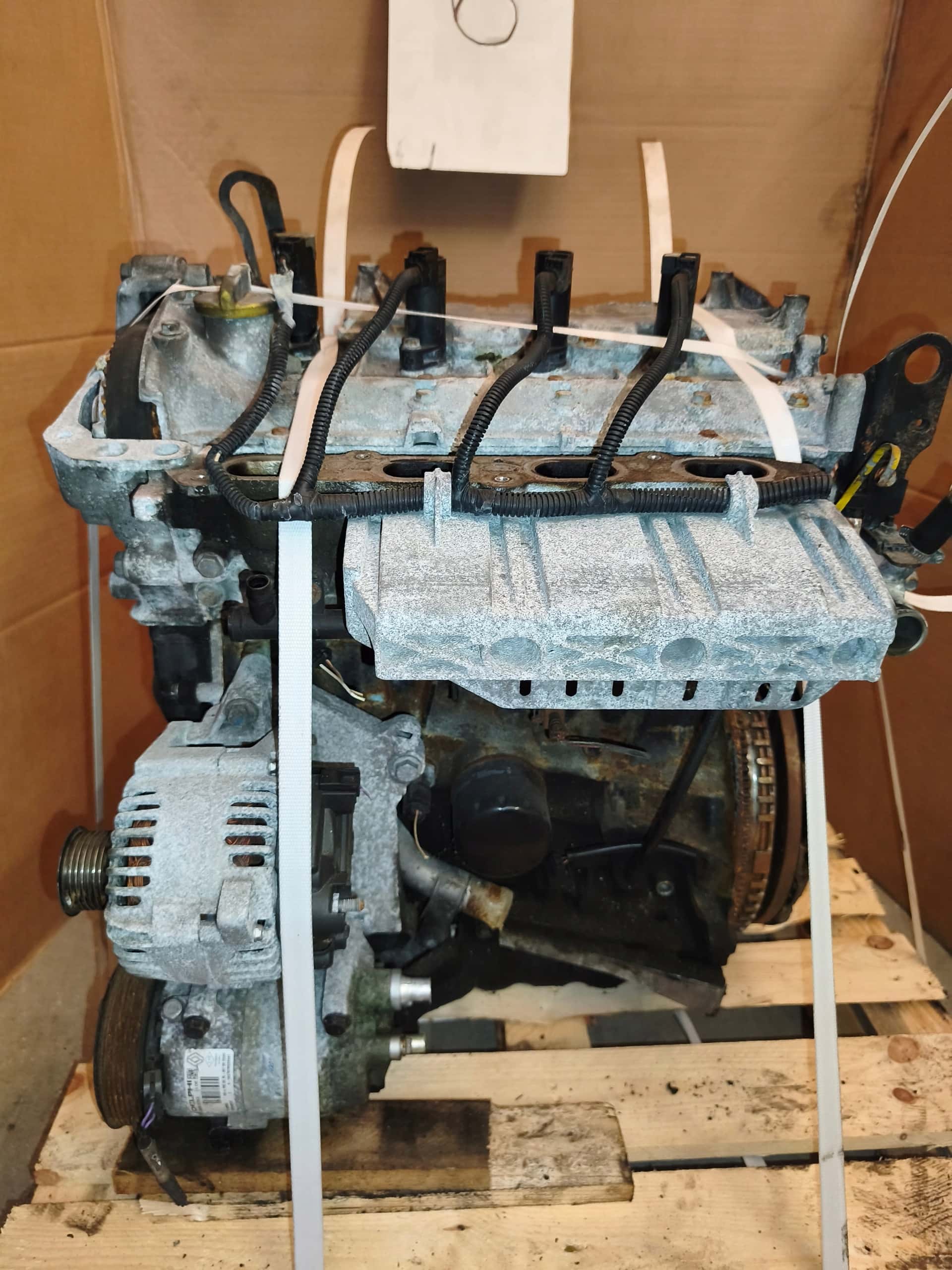 Moteur F4R 770 vue 4
