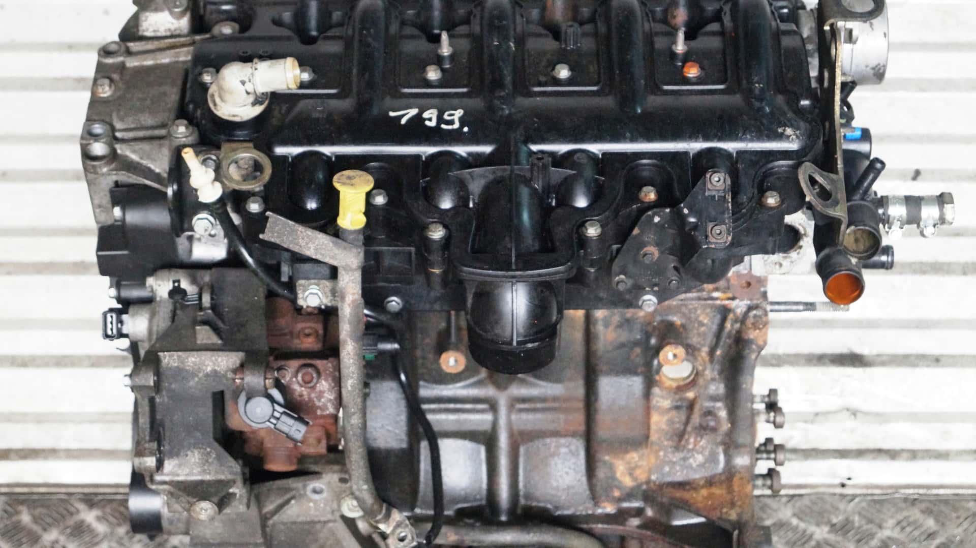 Moteur G9U 630 vue 2