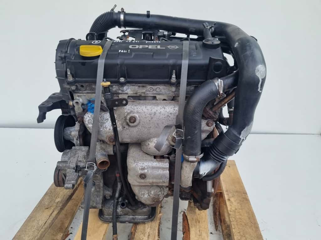 Moteur Y 17 DTL vue 2