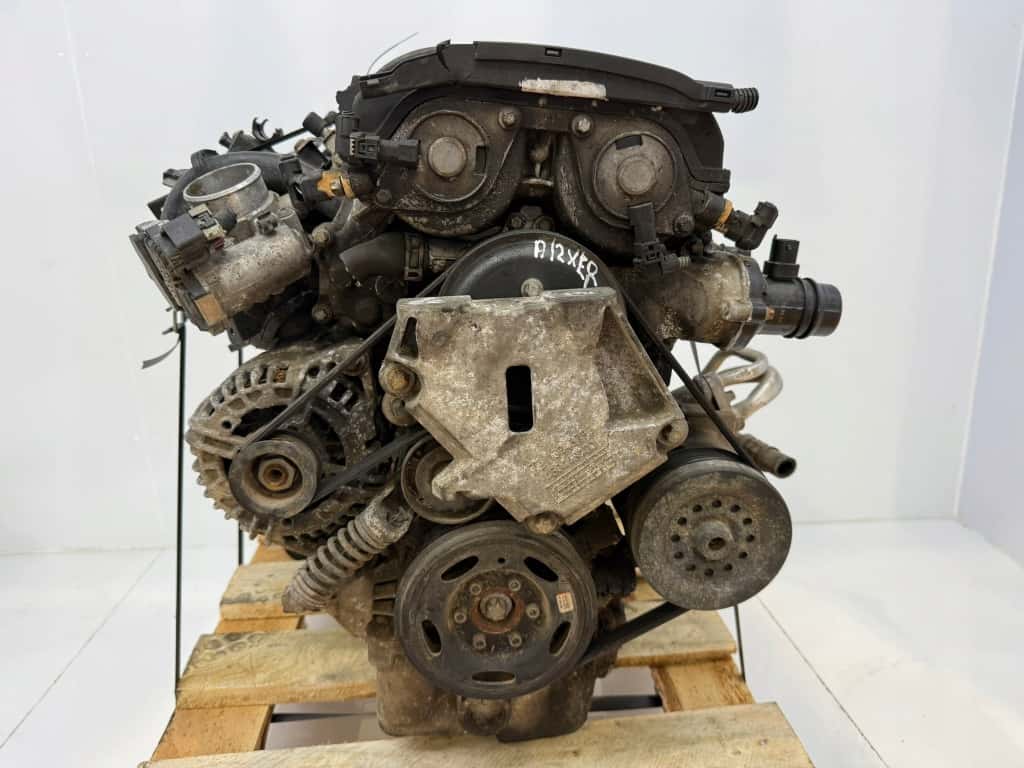 Moteur A 12 XER vue 4
