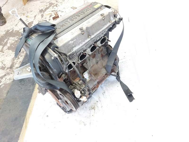 Moteur 4G63 (DOHC 16V) vue 7