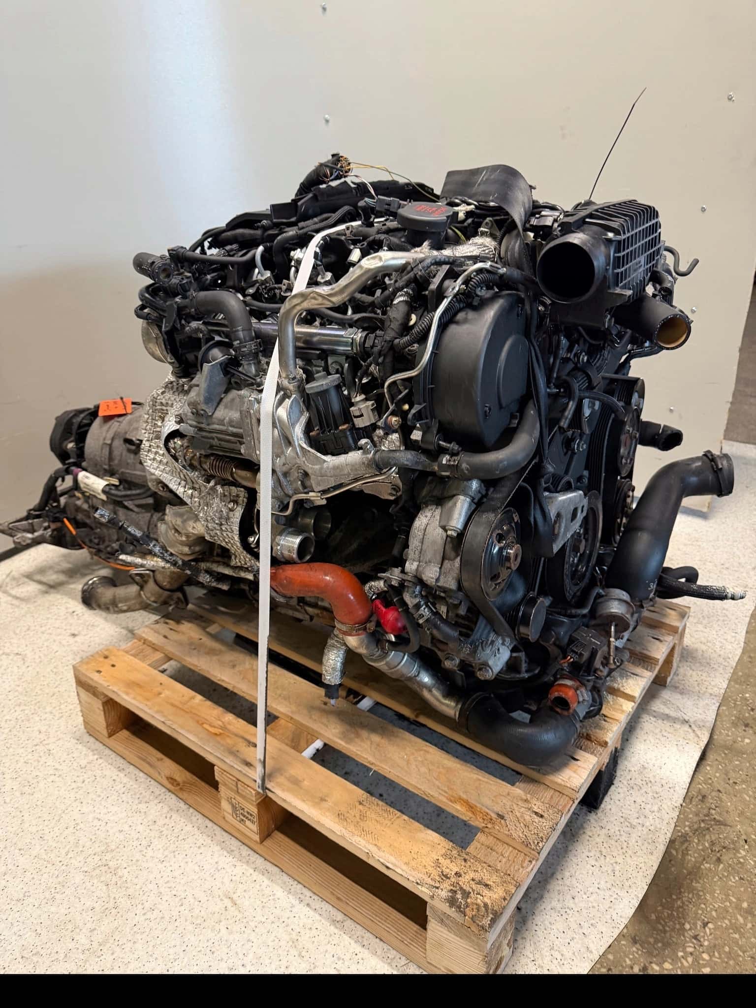 Moteur 306DT(AJTDV6) vue 5