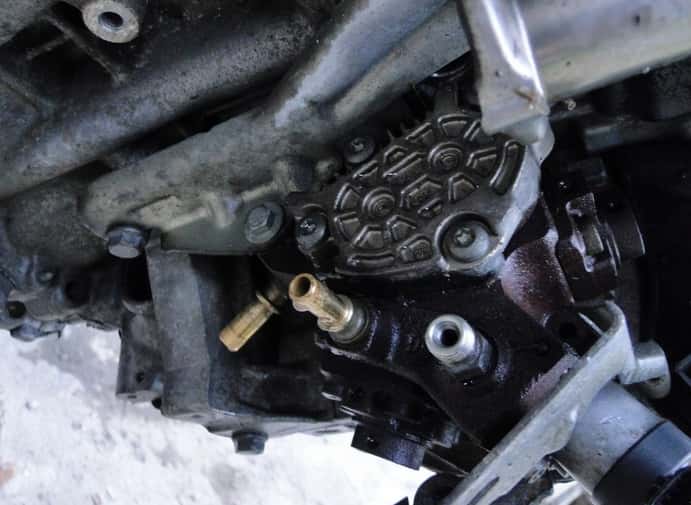 Moteur 9HX (DV6ATED4) vue 4