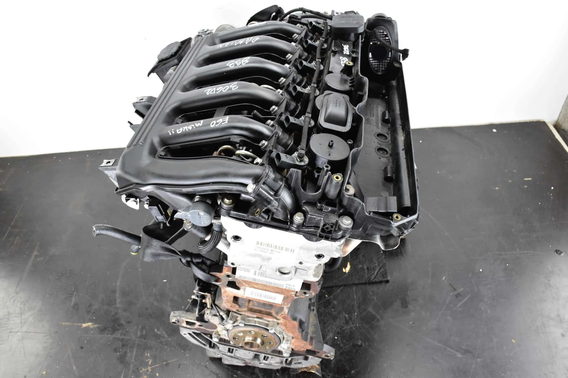 Moteur 306D2 vue 6