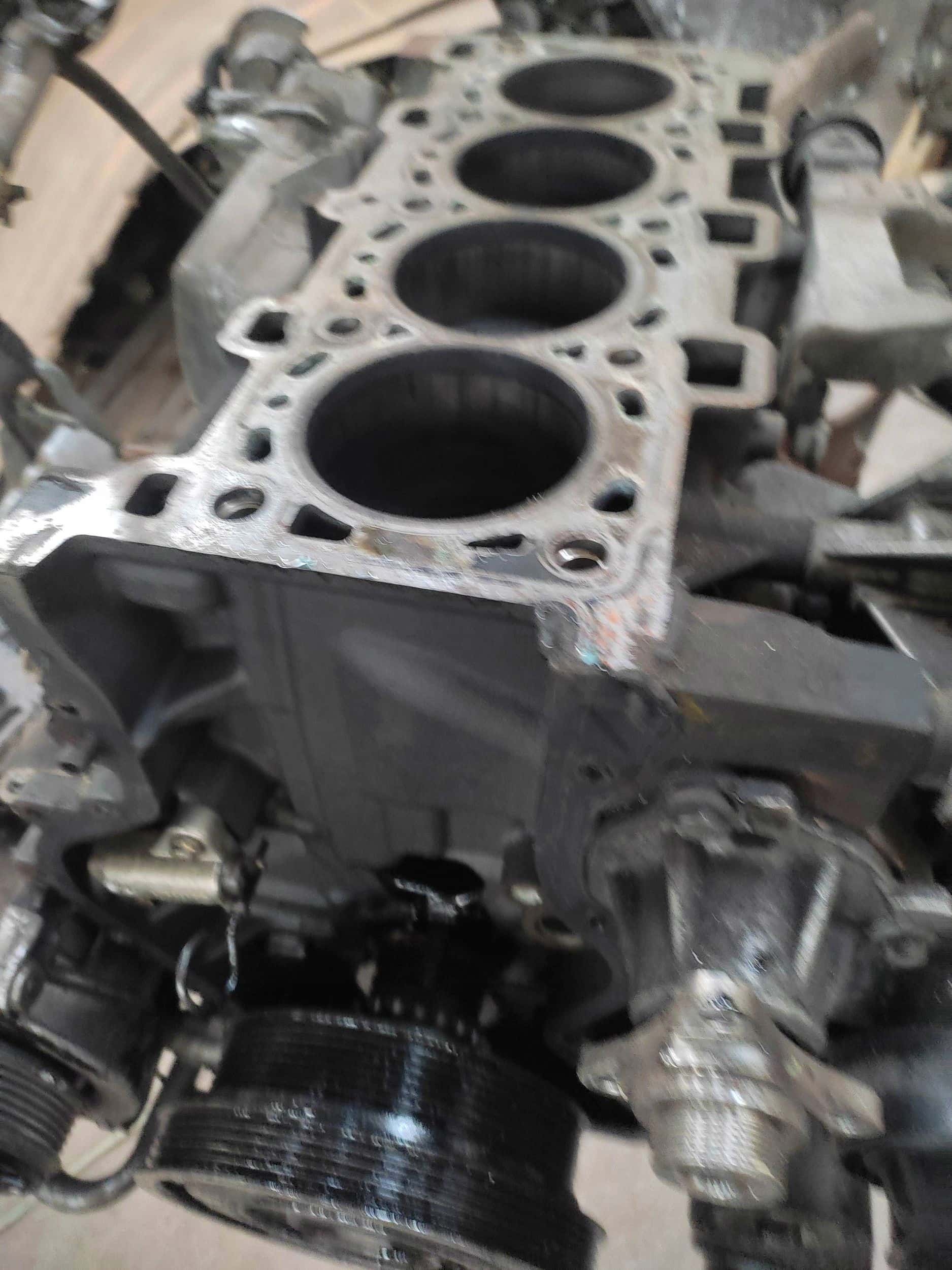 Moteur YS23DDT vue 4