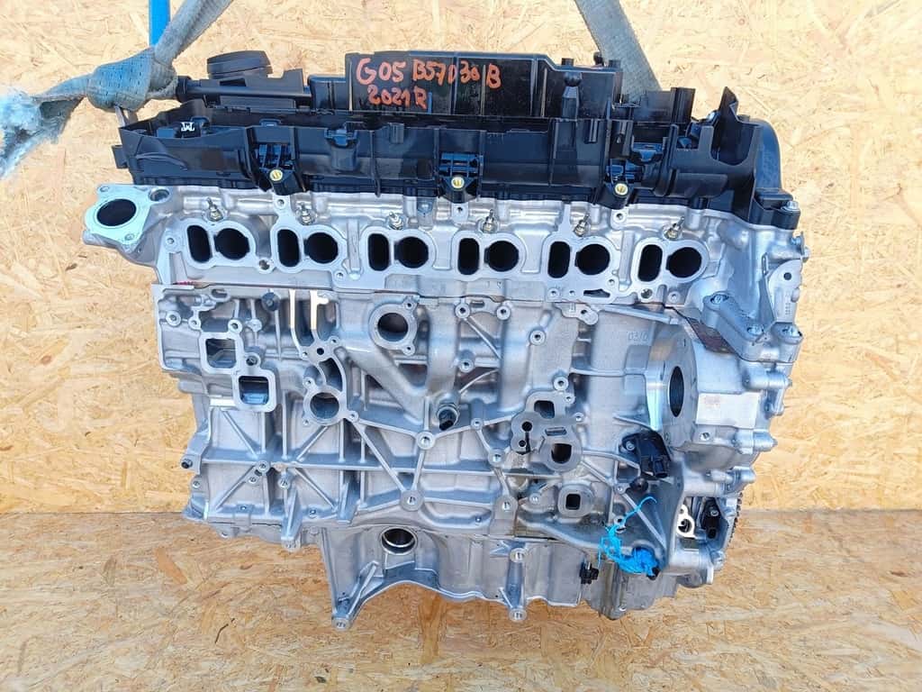 Moteur B57 D30 B vue 2