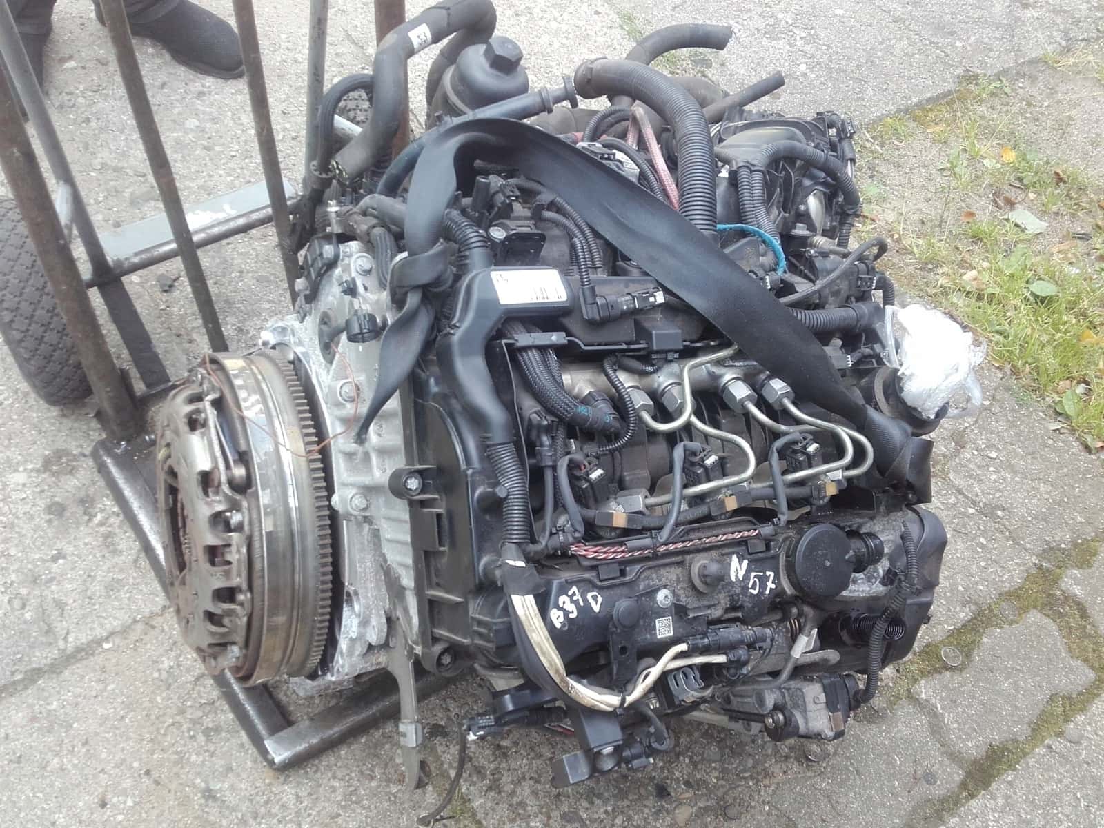 Moteur B37 D15 A vue 2