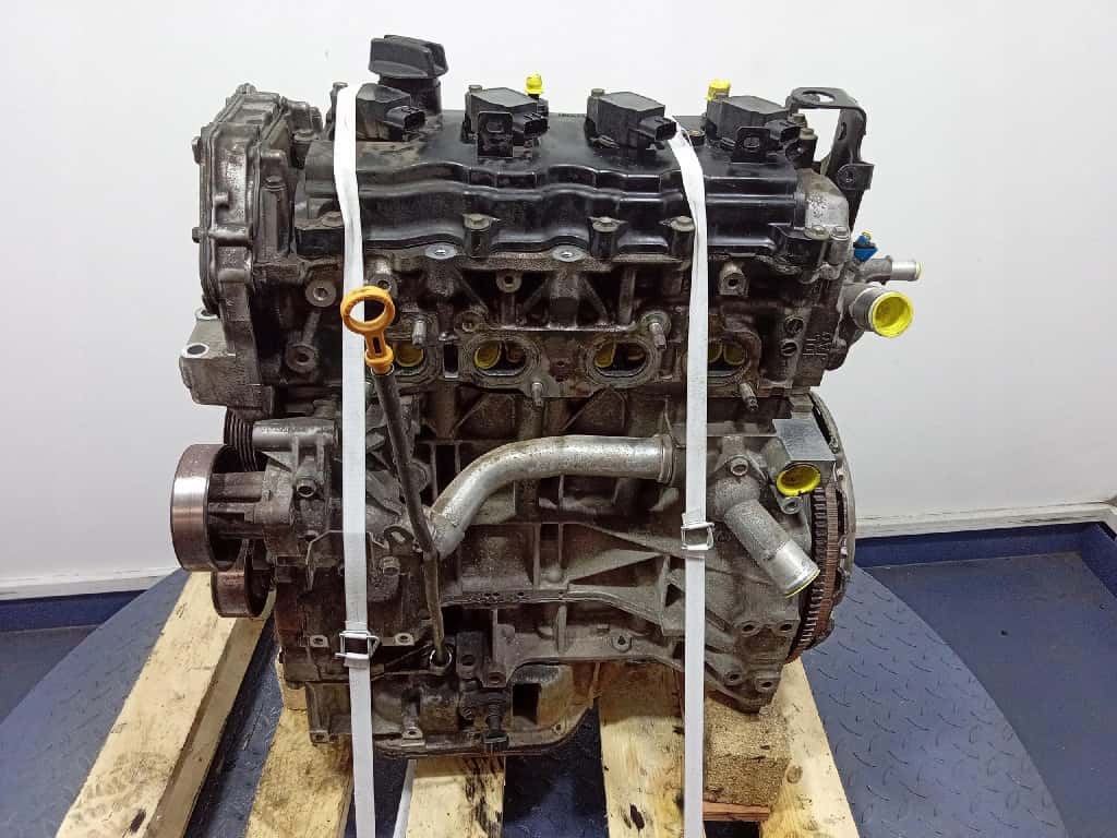 Moteur 2TR 700 vue 2
