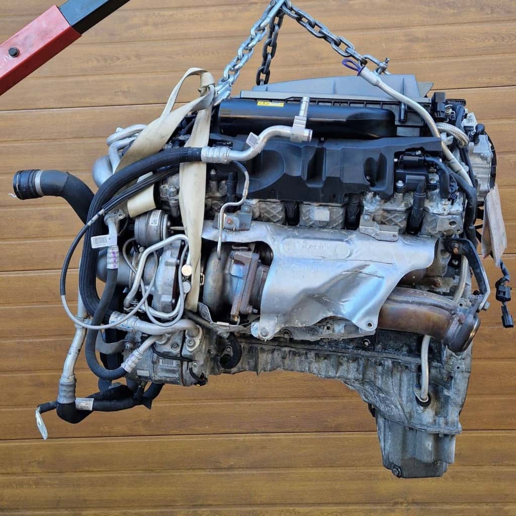 Moteur M 157.982 vue 4