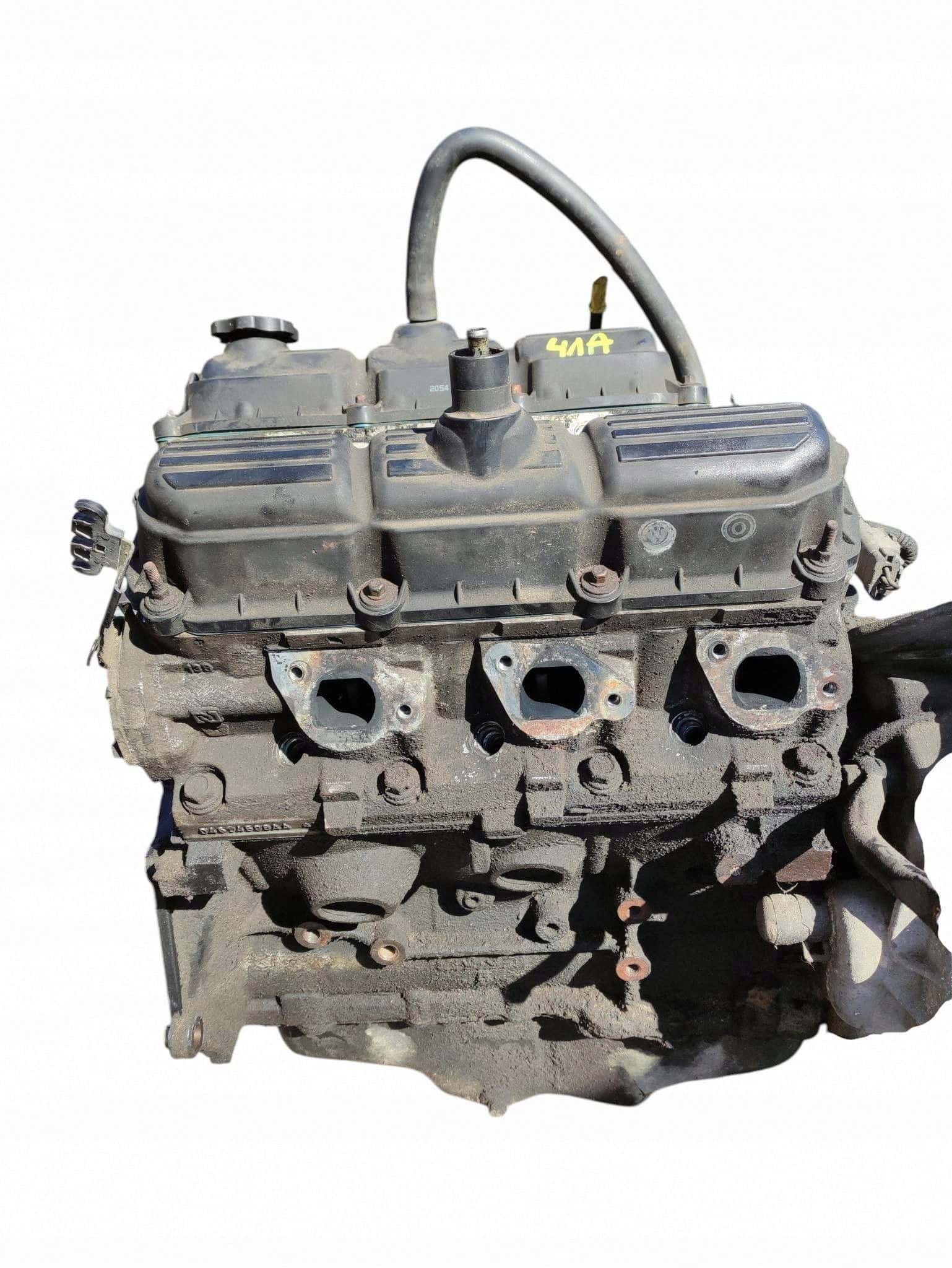 Moteur 6G72 vue 4