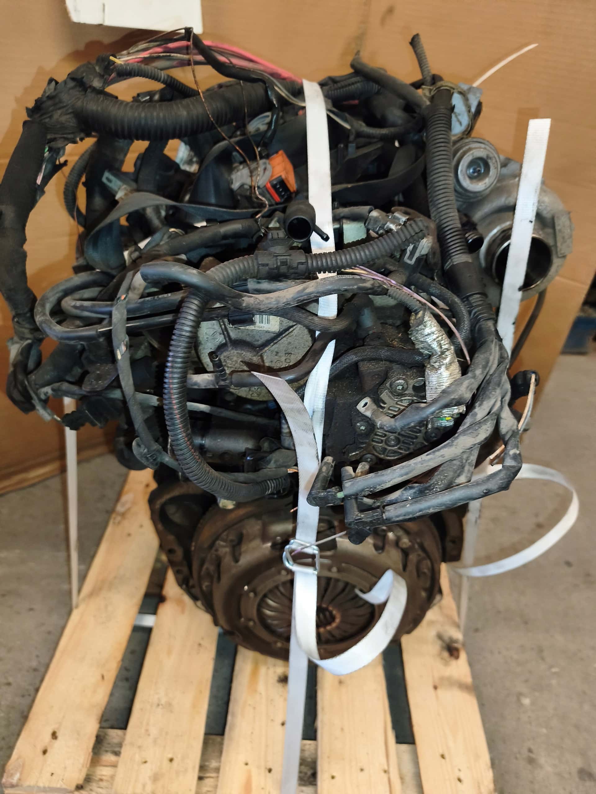 Moteur M9R 782 vue 11