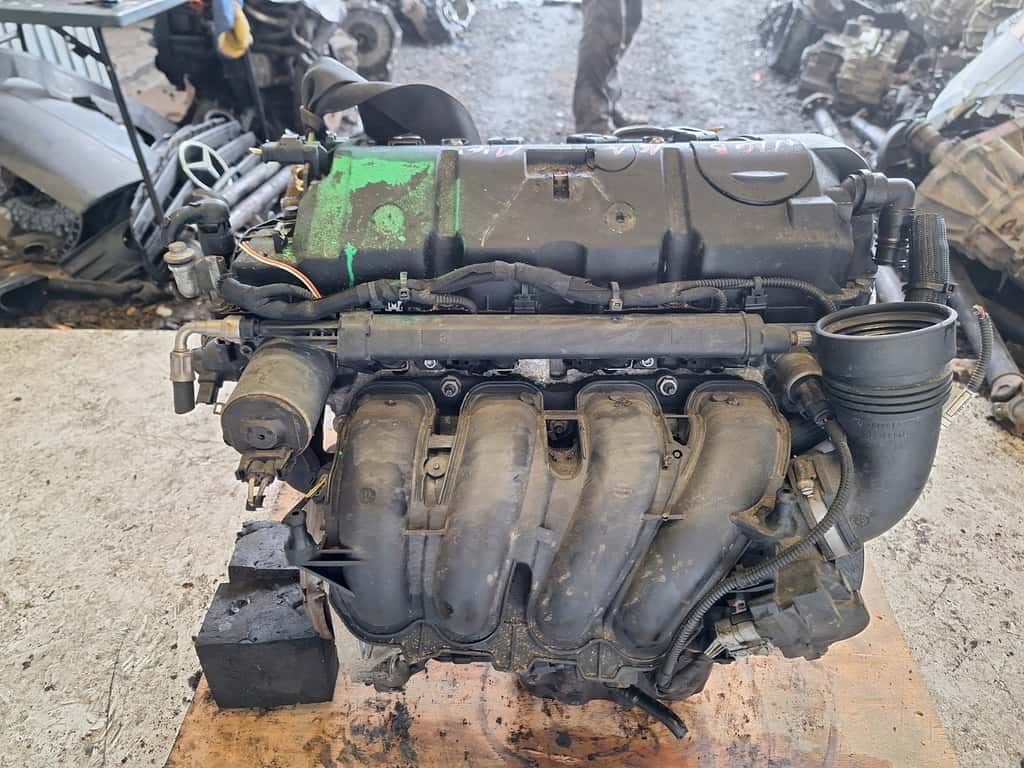 Moteur N16 B16 A vue 3
