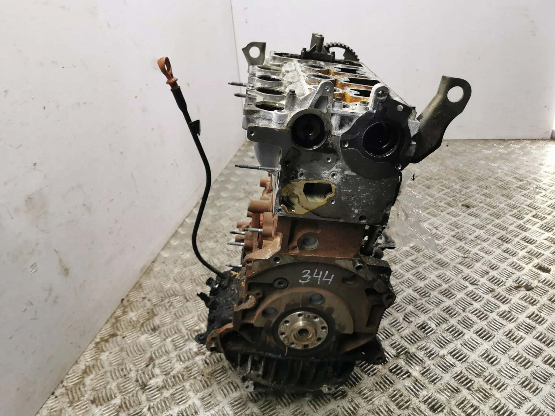 Moteur 9HD (DV6C) vue 2