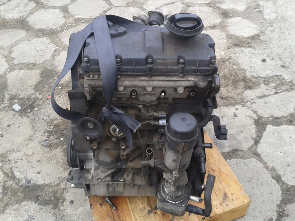 Moteur AUY vue 2