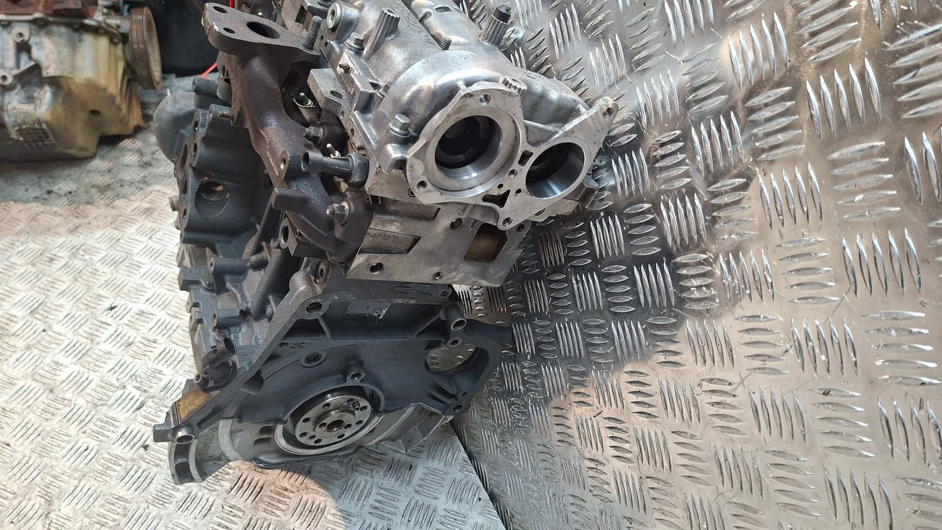 Moteur A 13 DTC vue 6