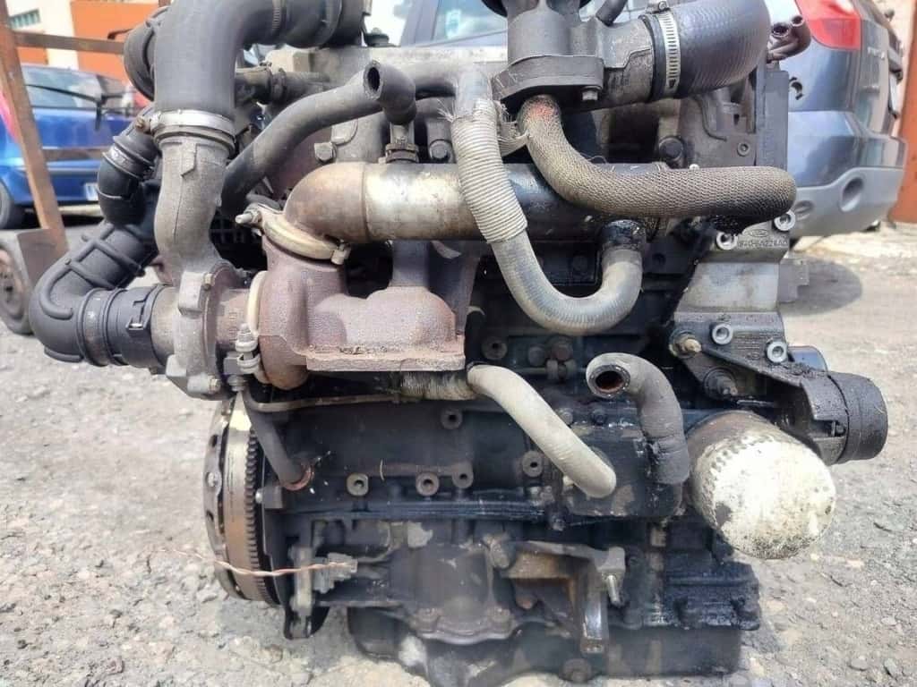 Moteur C9DB vue 6