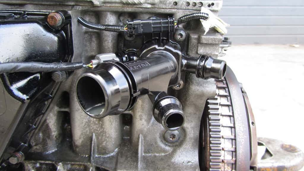 Moteur D 5244 T16 vue 5