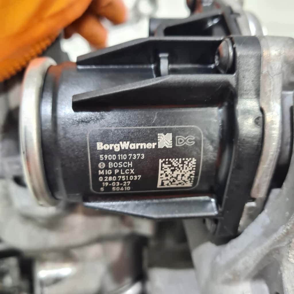 Moteur K9K 649 vue 6