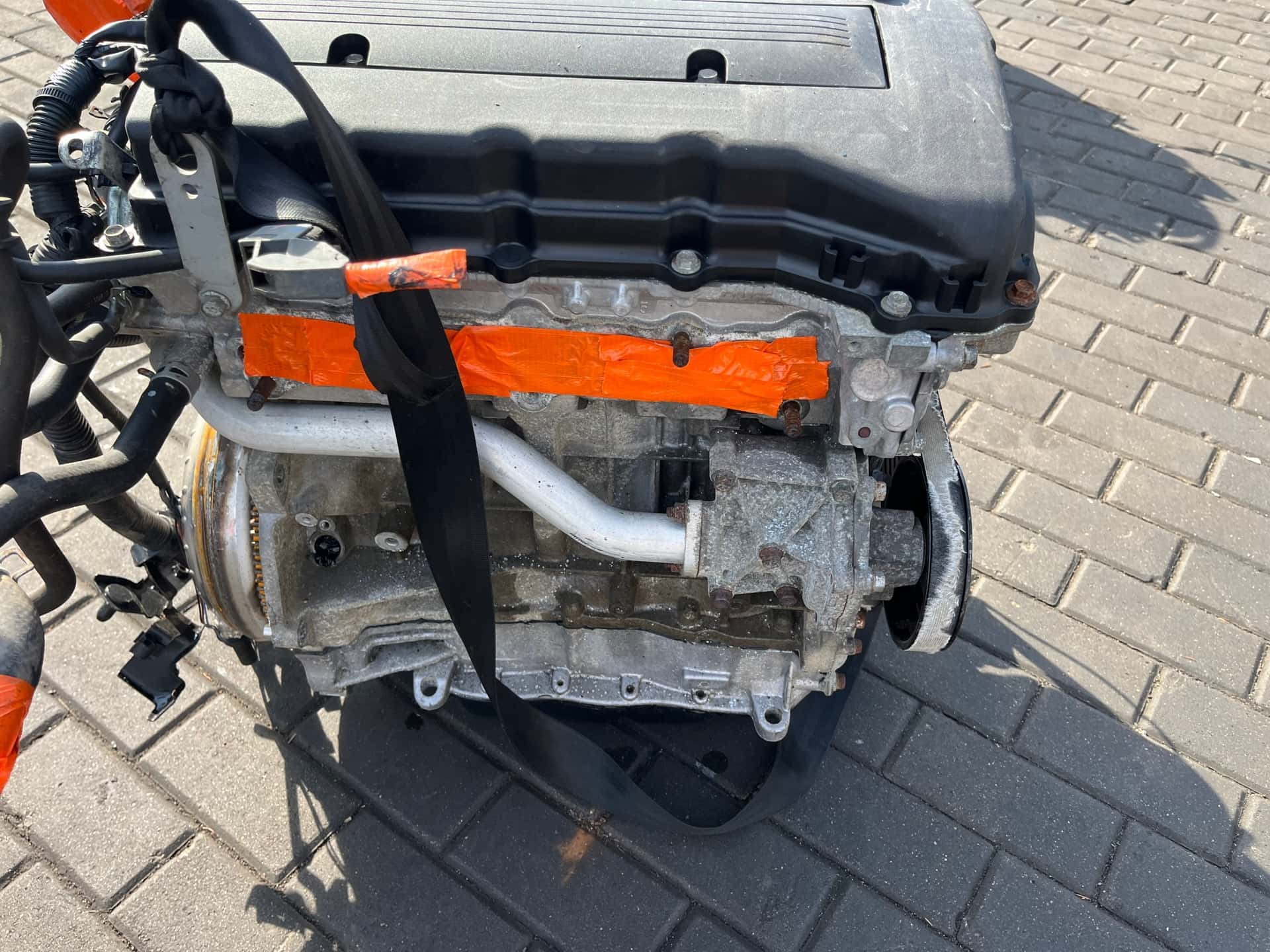 Moteur 4B12 vue 6