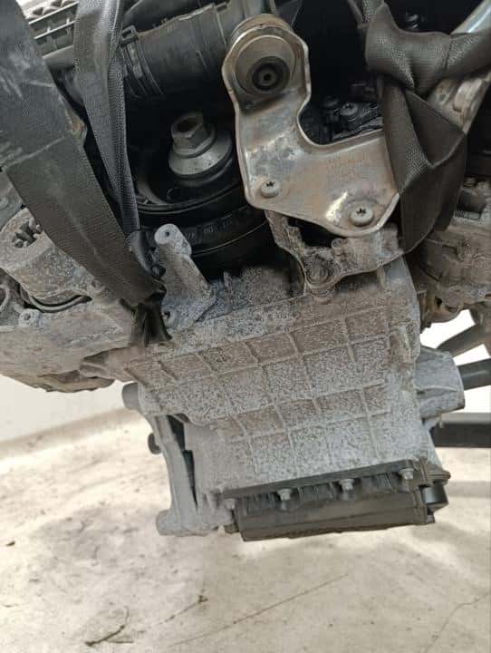 Moteur M 177.950 vue 8