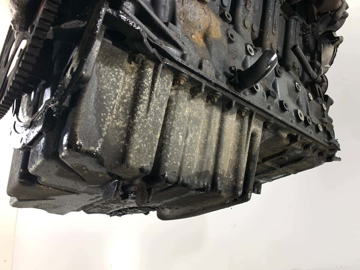 Moteur 306D2 vue 4