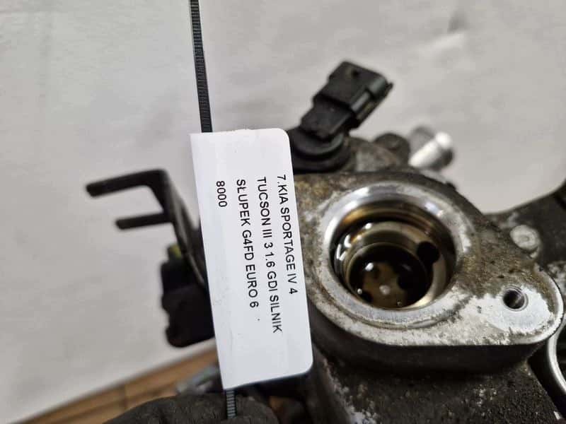 Moteur G4FD vue 8