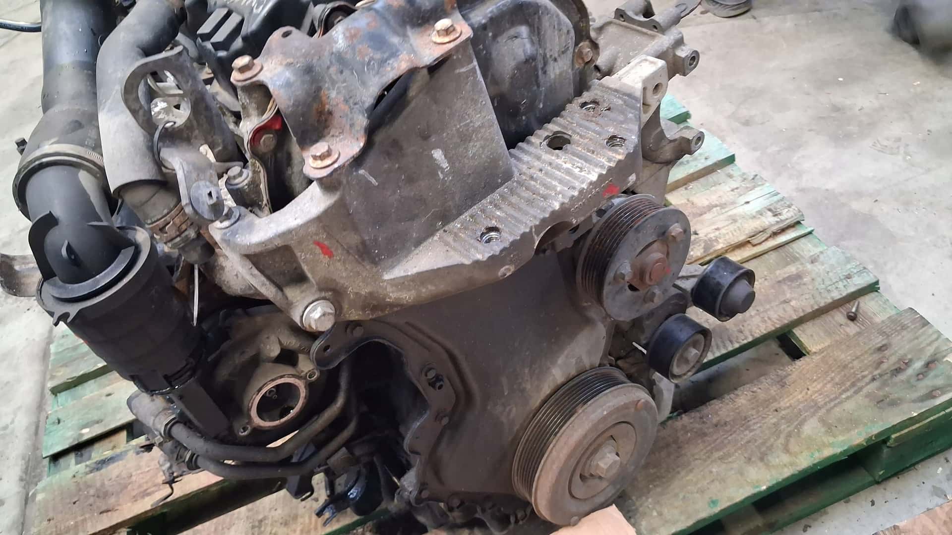 Moteur M9T 898 vue 3