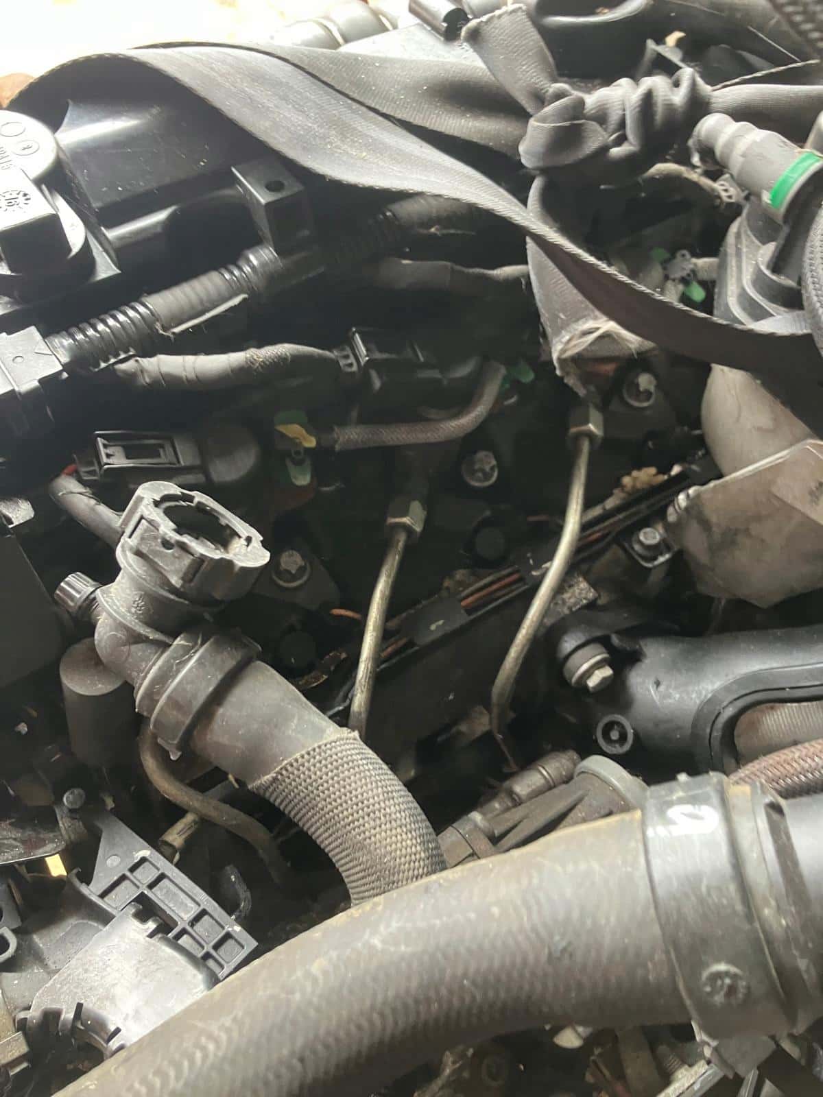 Moteur 9HC (DV6C) vue 3