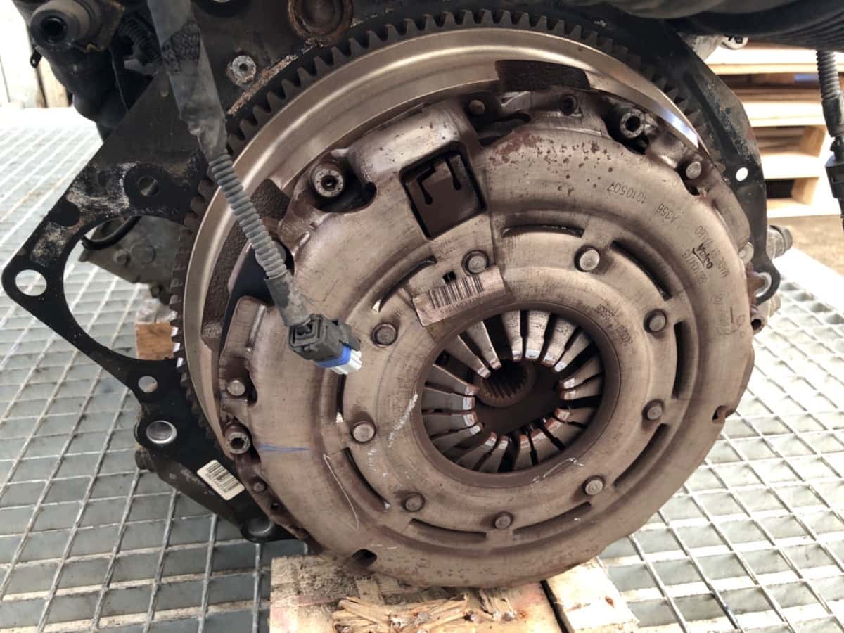Moteur F1AE3481D vue 5