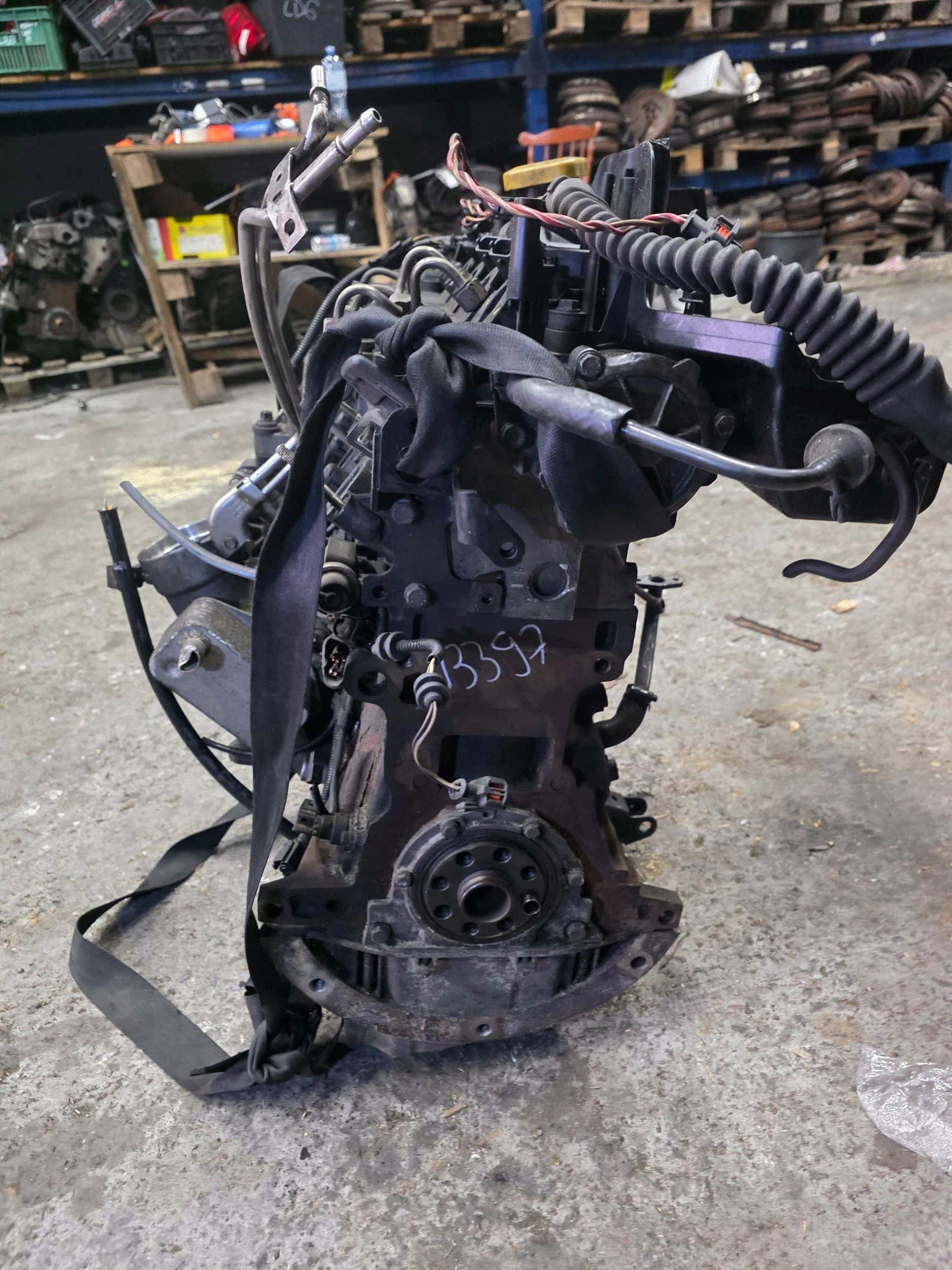 Moteur 204D2 vue 5