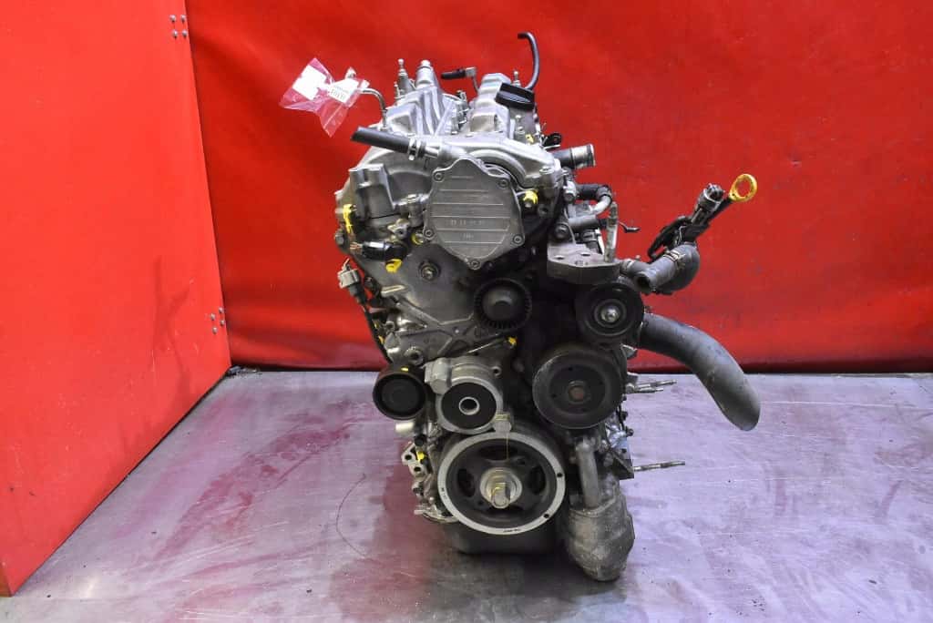 Moteur 2AD-FTV vue 6