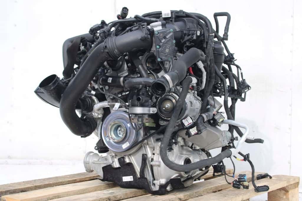 Moteur B46 B20 B vue 2