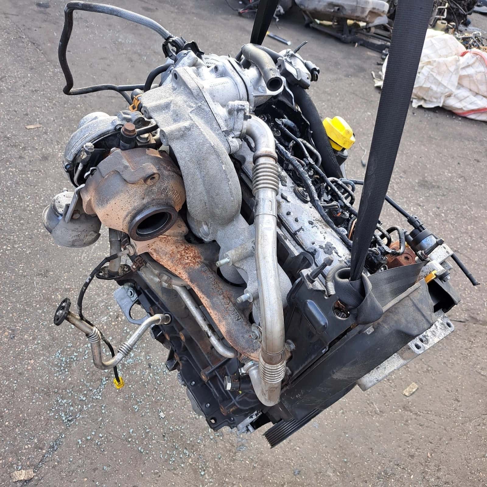 Moteur F9Q E 804 vue 3