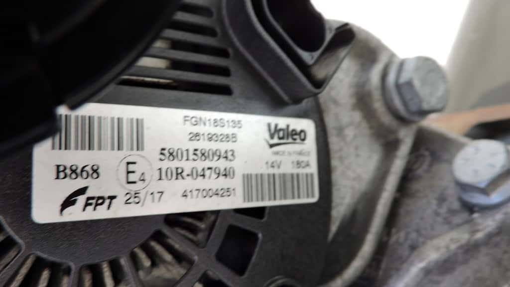 Moteur F1CFL411A vue 2