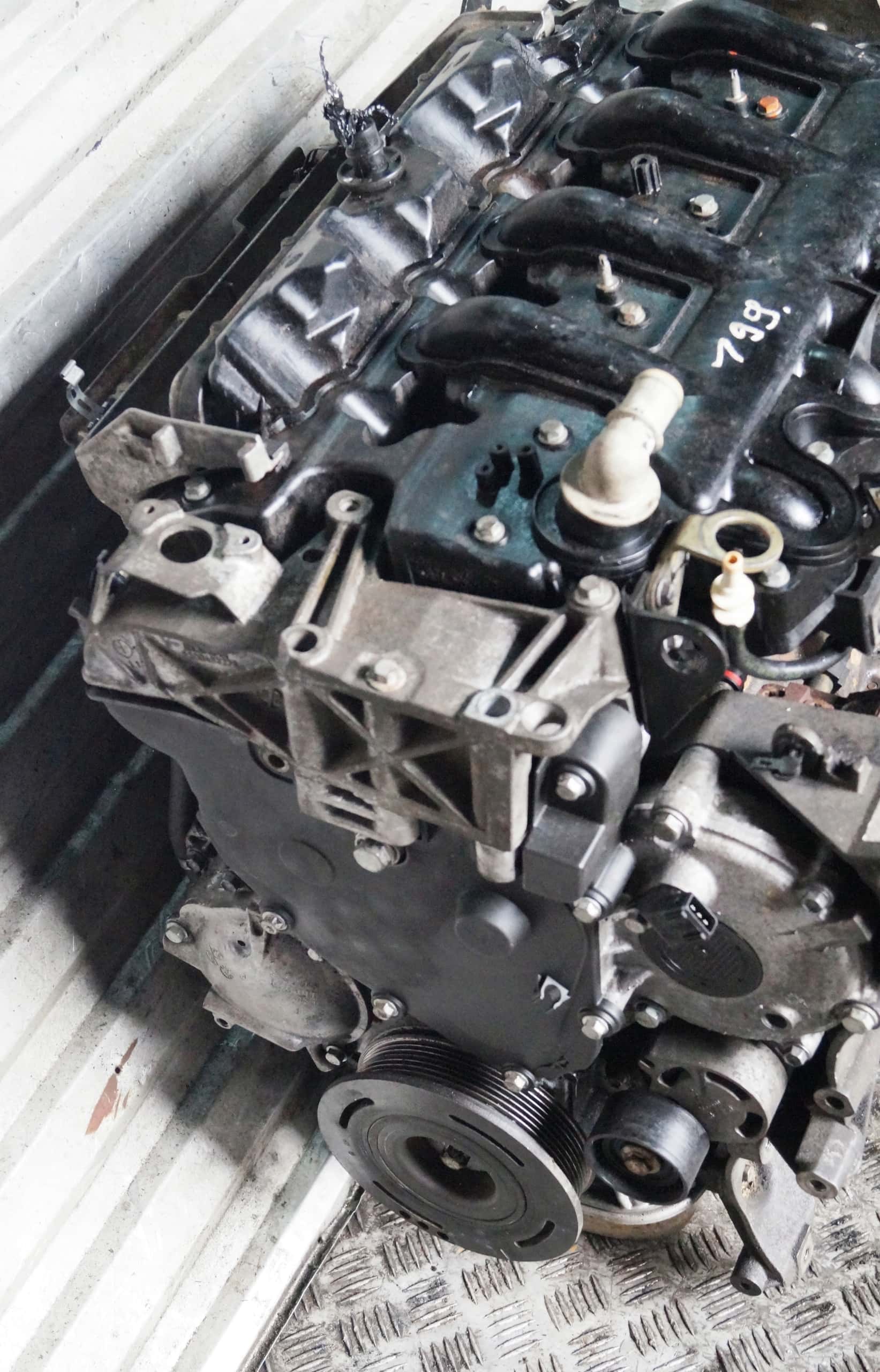Moteur G9U 630 vue 3