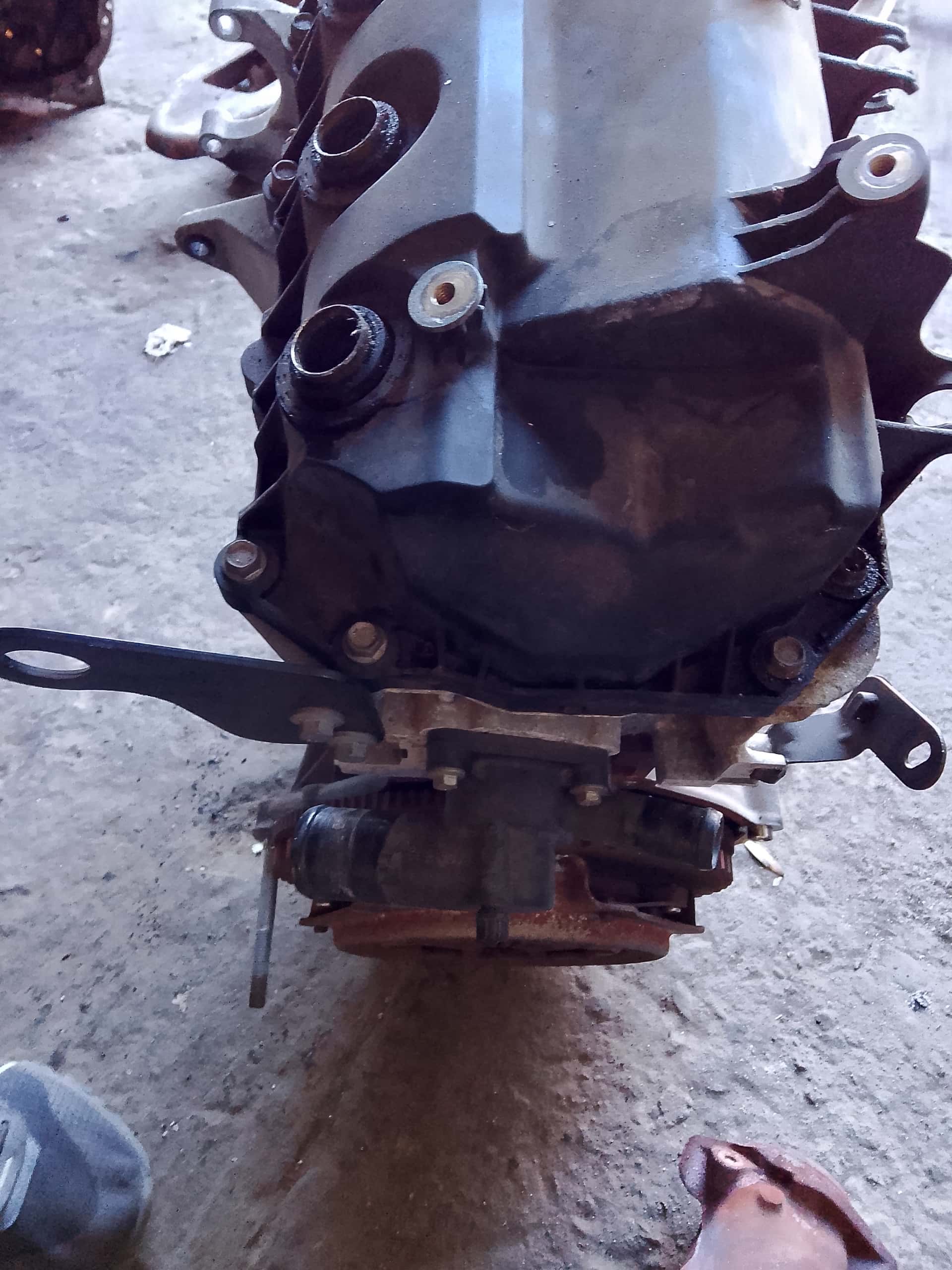 Moteur D4F 734 vue 3