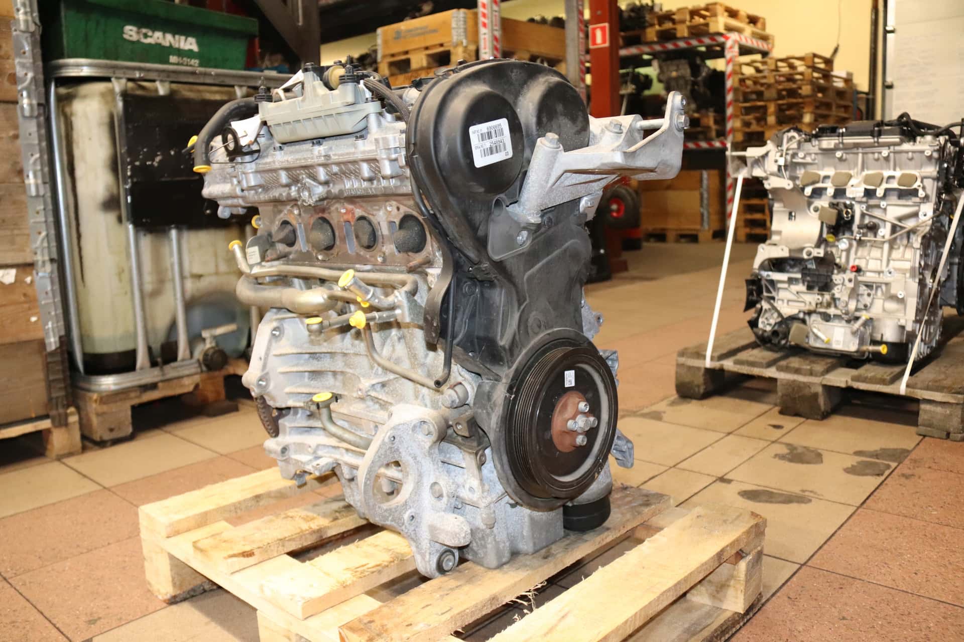 Moteur B 4204 T23 vue 2
