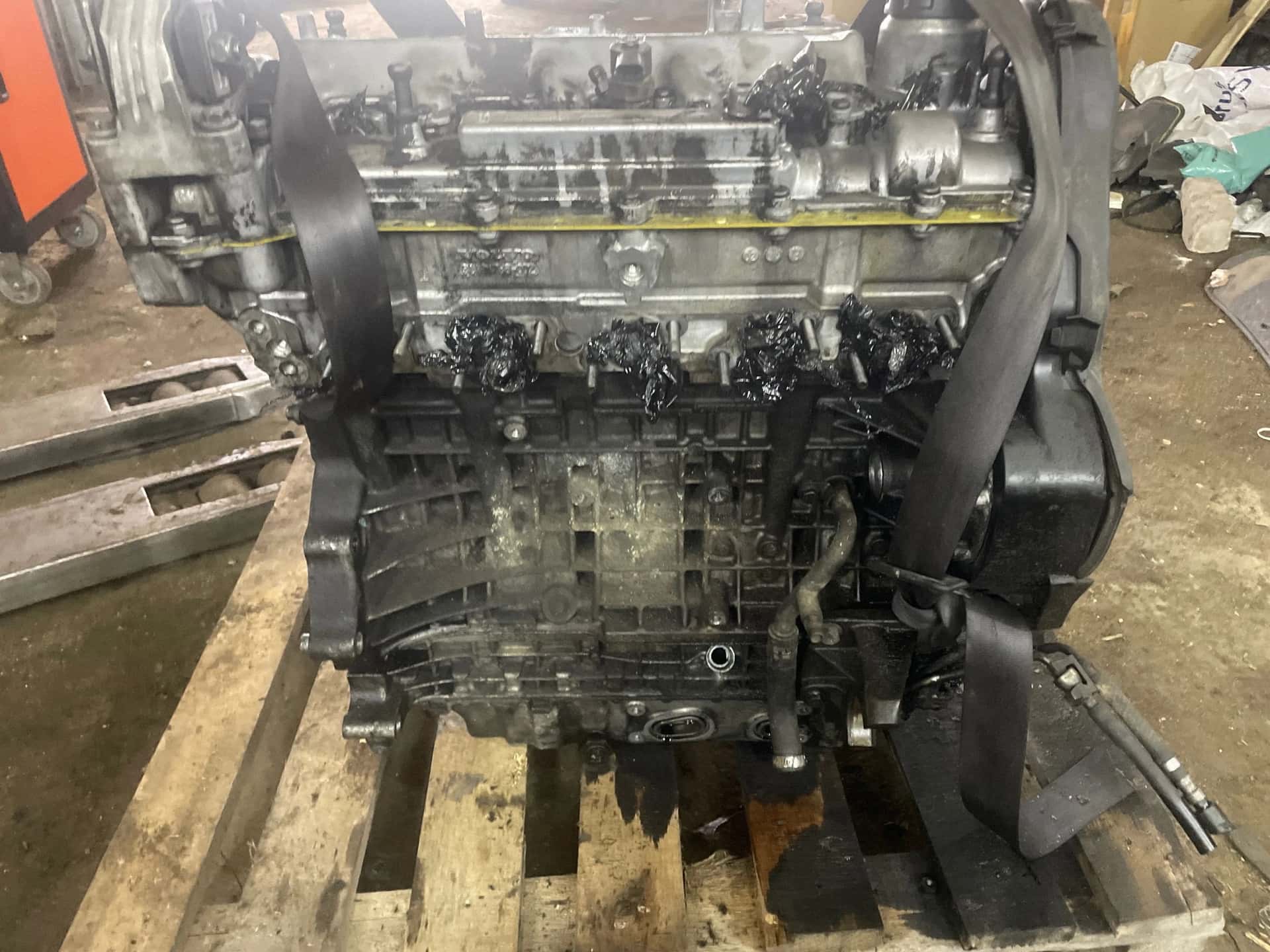 Moteur B 5244 SG vue 4