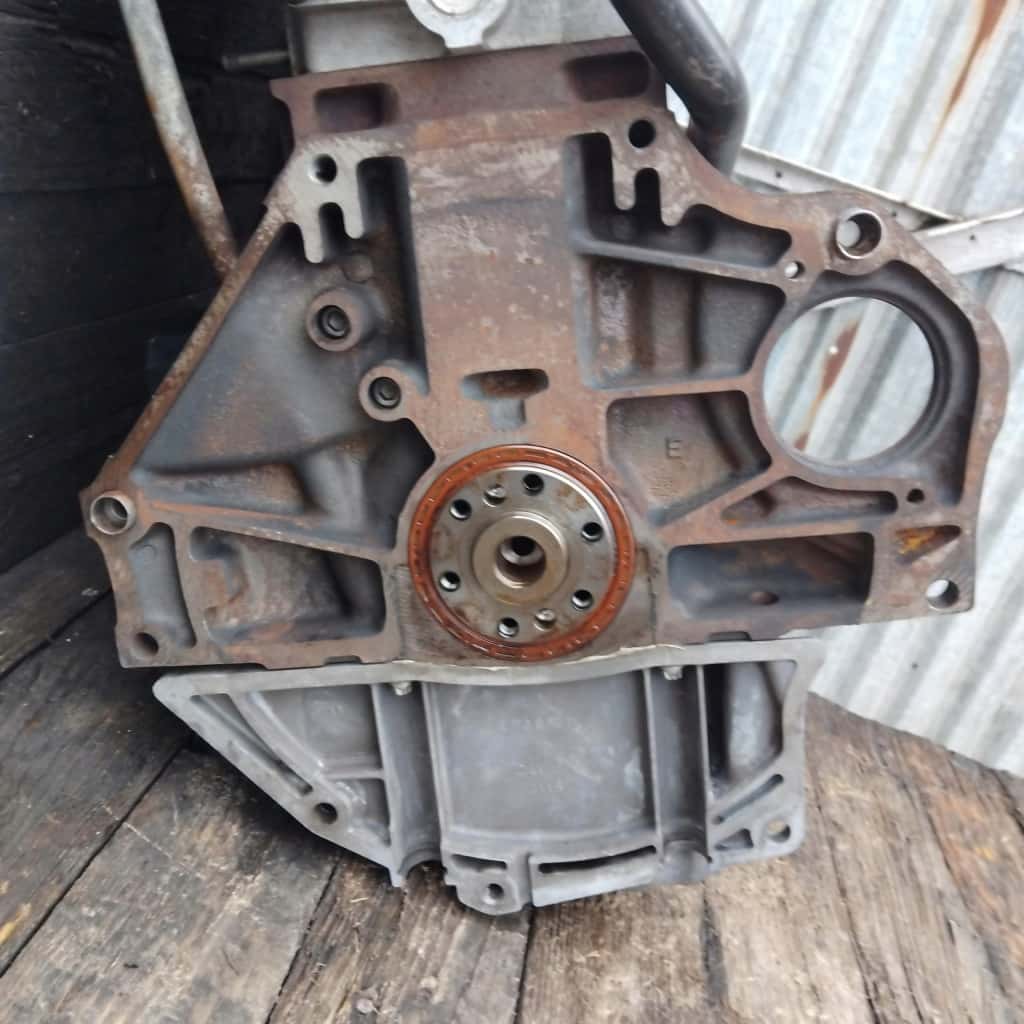 Moteur Y 16 XE vue 5