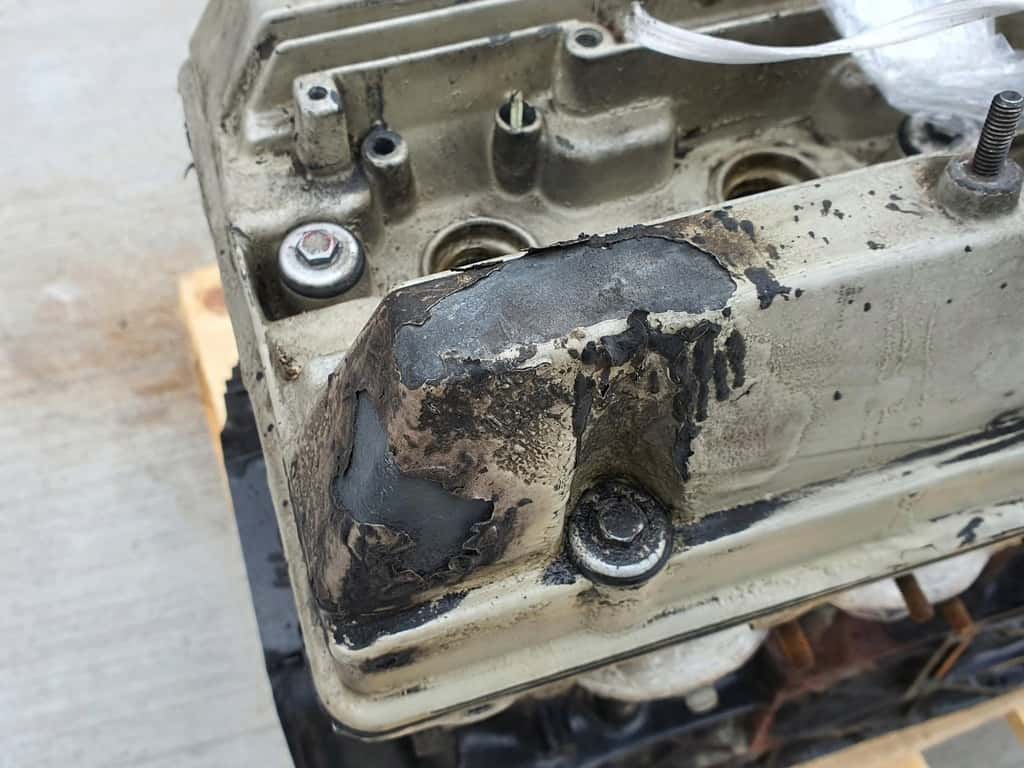 Moteur M 104.990 vue 3