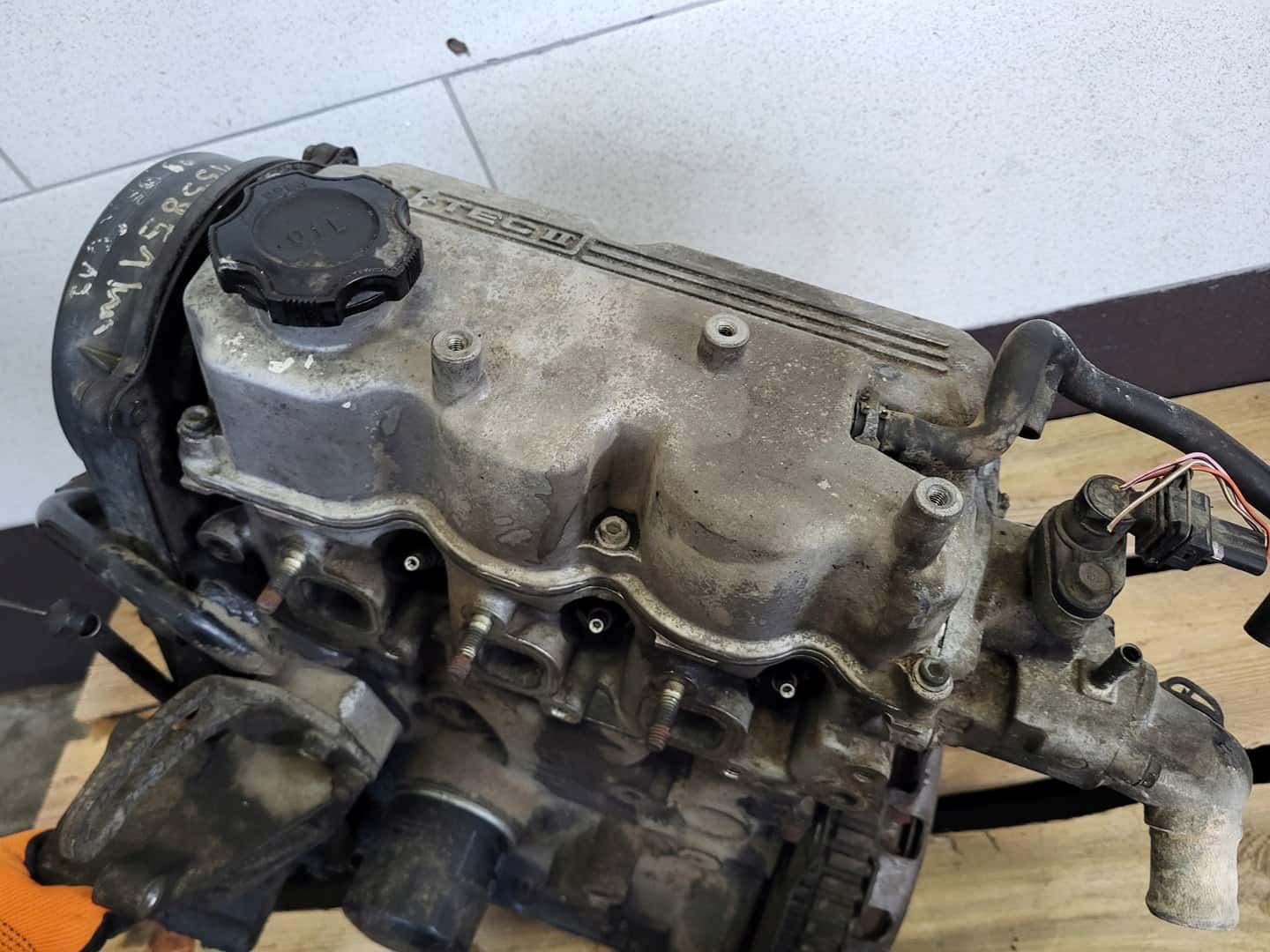 Moteur F8CV vue 3