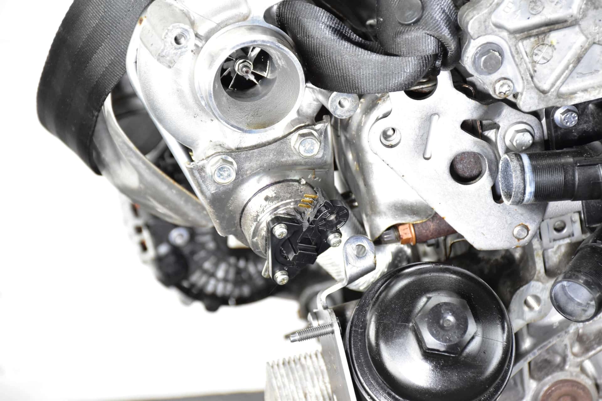 Moteur 9HL (DV6C) vue 9