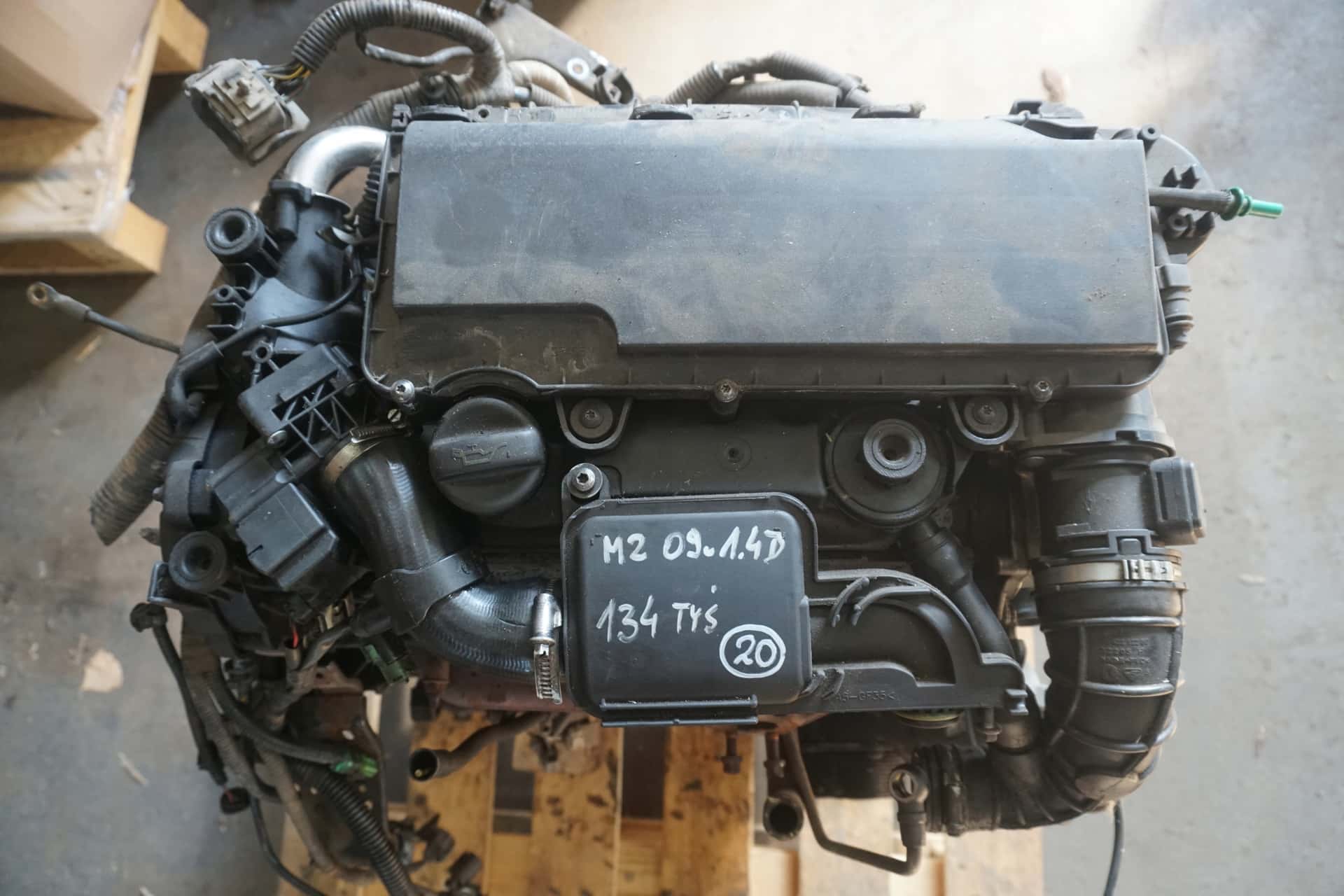 Moteur Y406 vue 2
