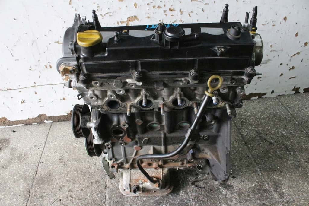 Moteur A 17 DTS vue 3
