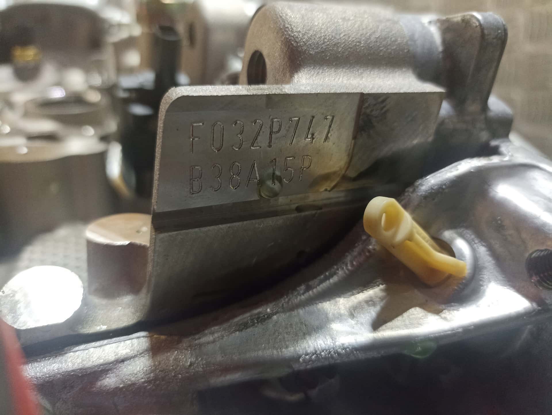 Moteur B38 A15 P vue 4