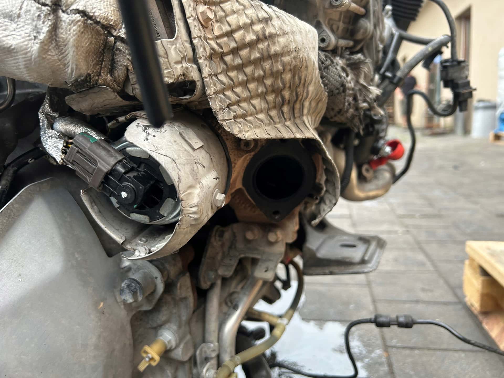 Moteur 306DT(TDV6) vue 6