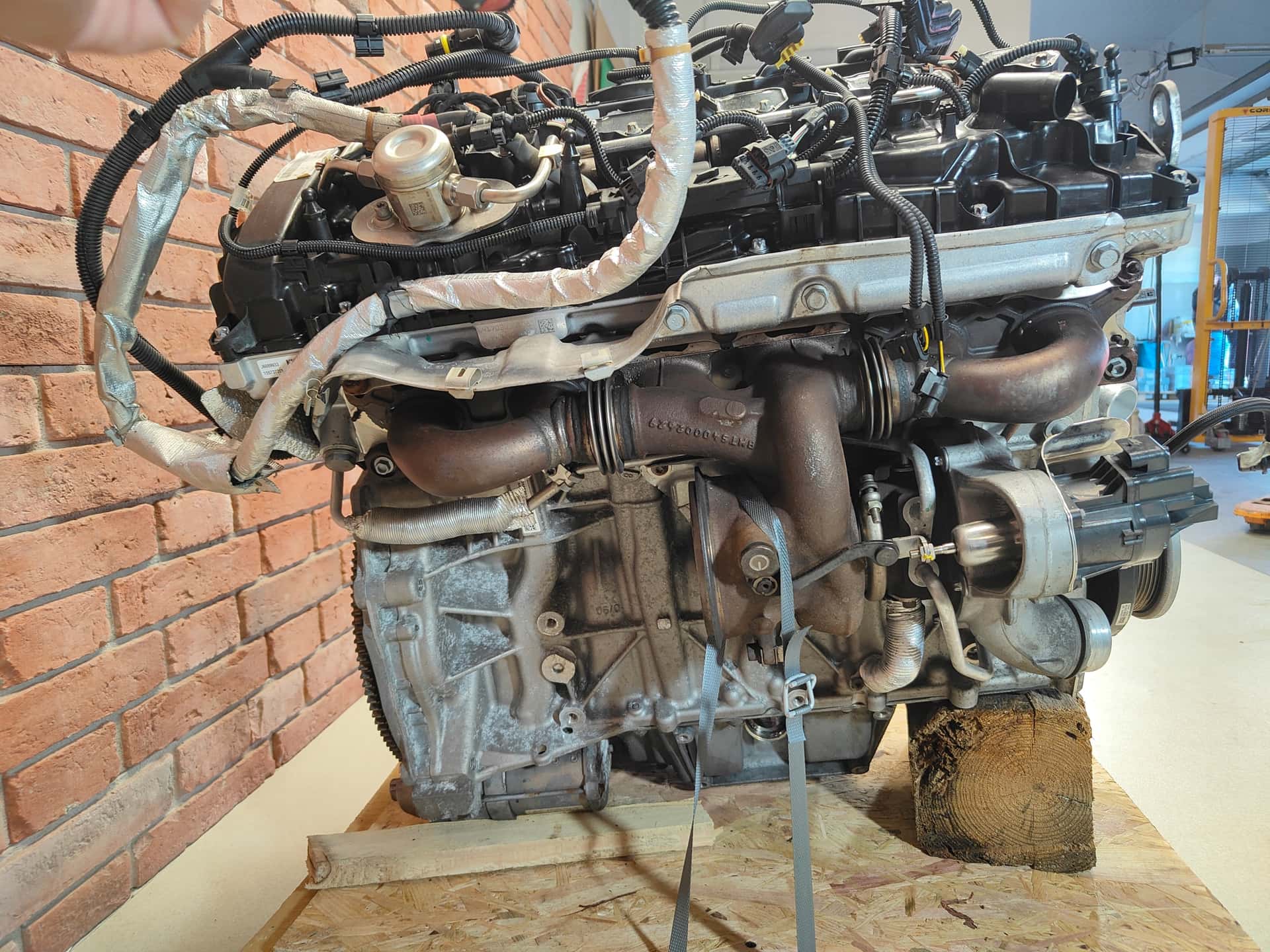 Moteur B58 B30 A vue 4