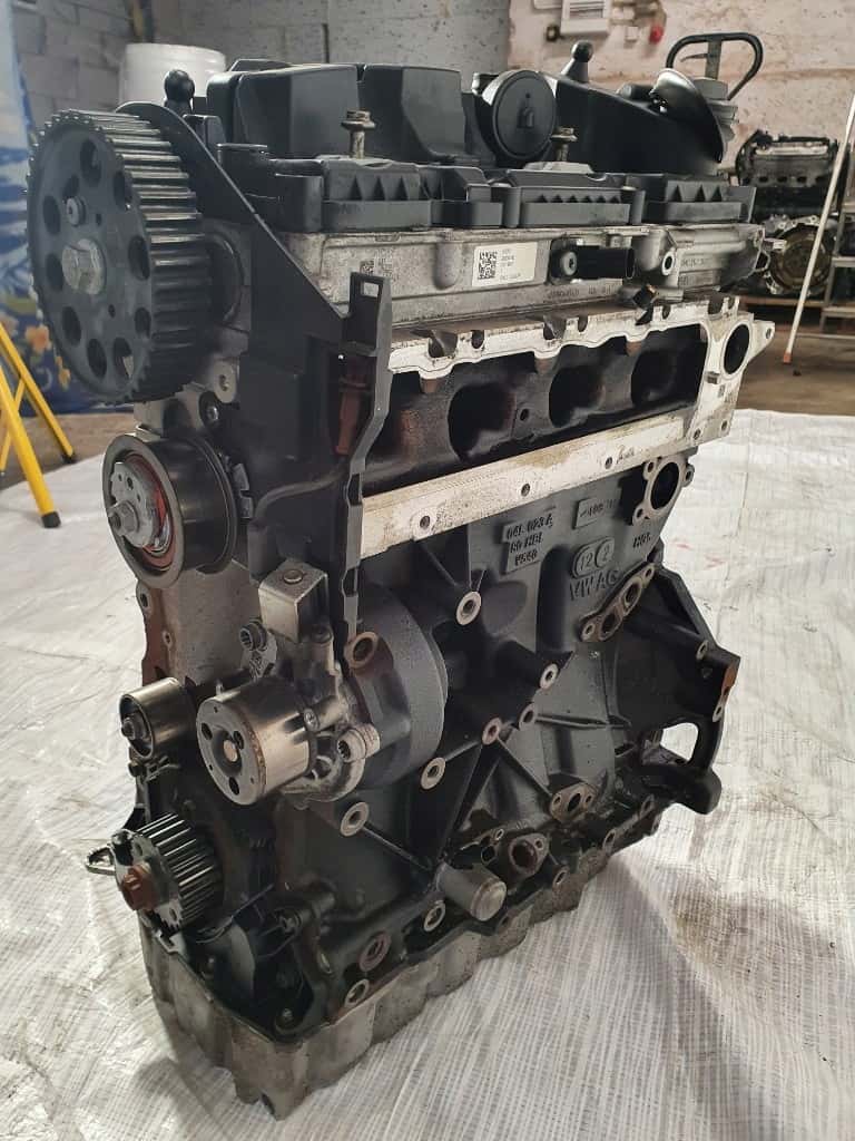 Moteur CXXB vue 4